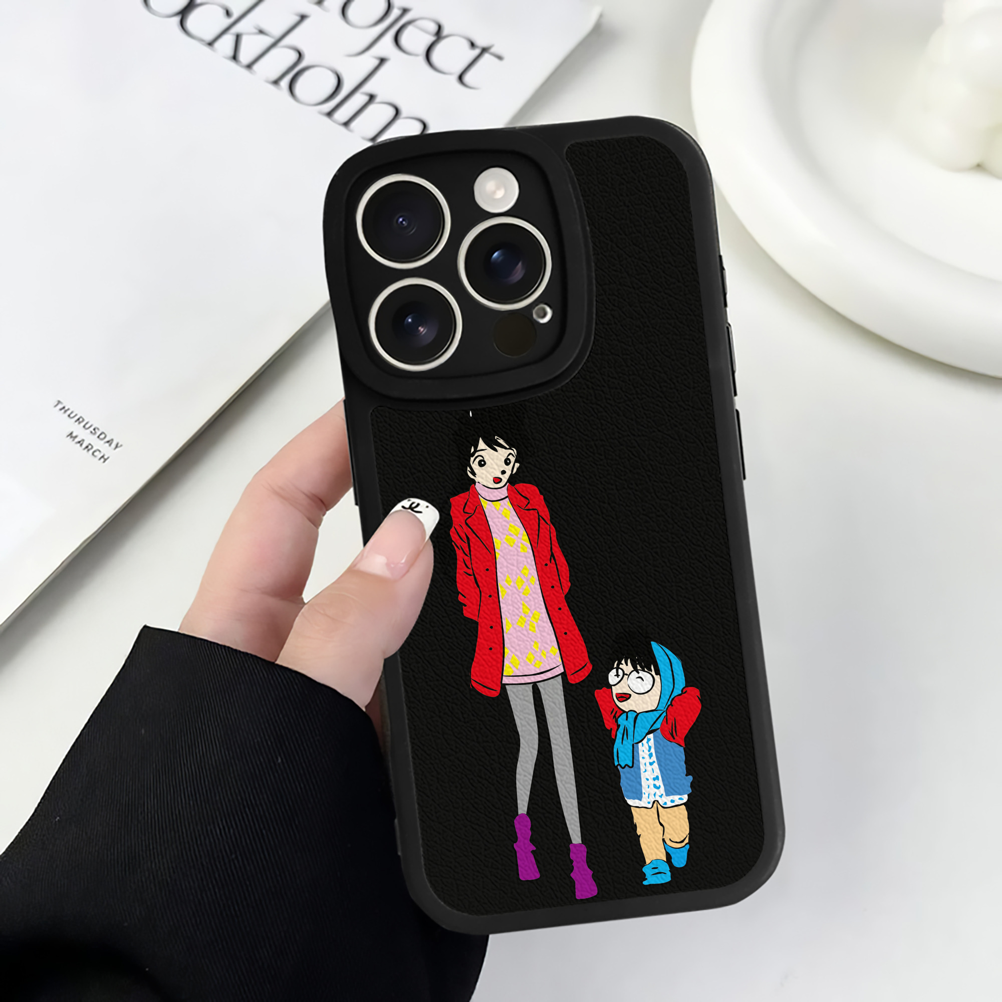 （画像用） 名探偵コナン 江戸川 コナン Detective Conan Conan Edogawa 【iPhone 16シリーズ対応】シリコンスマホケース（レザー調） 材質：シリコン